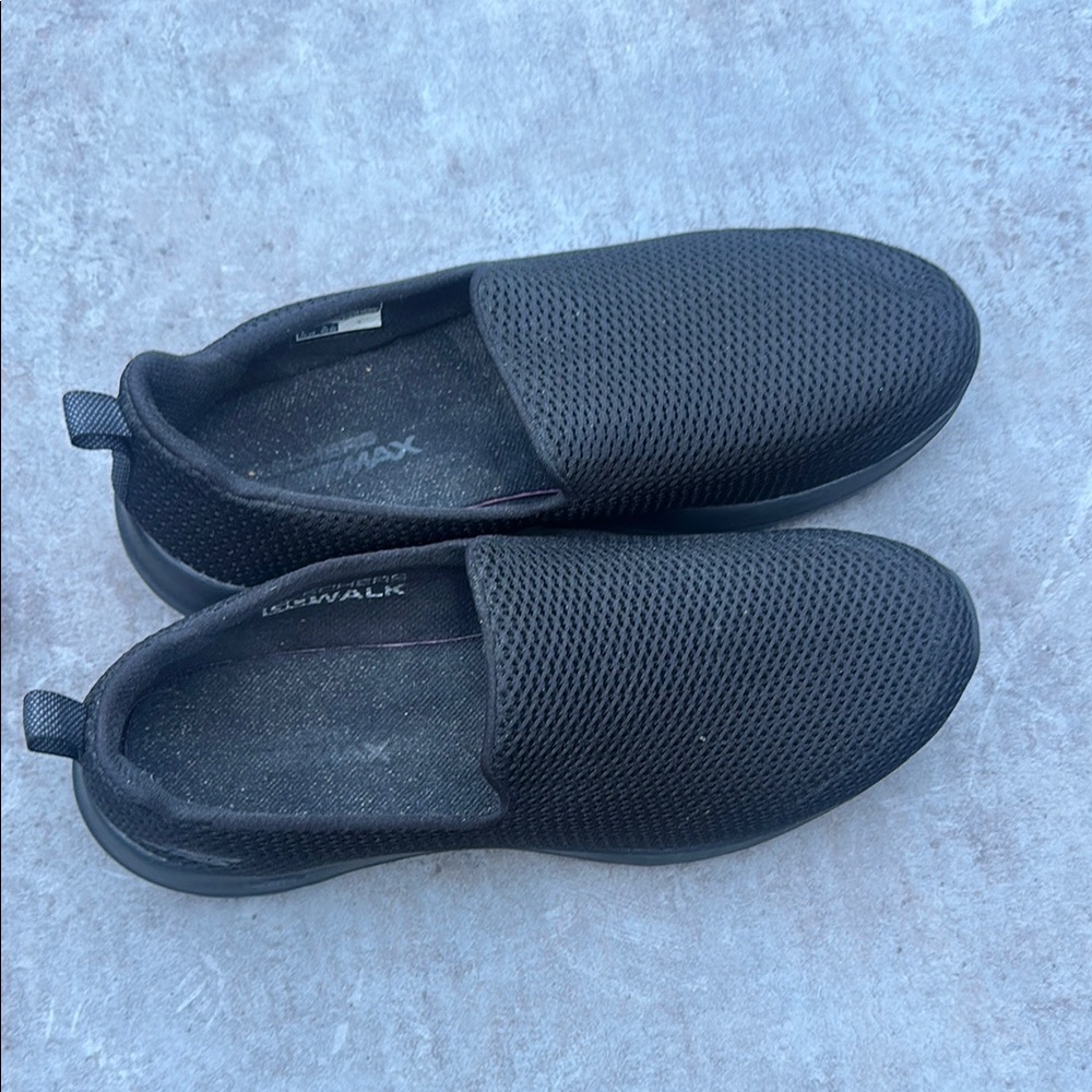 Skechers Black Loafers Slip-On Shoes with Breathable Knit Upper